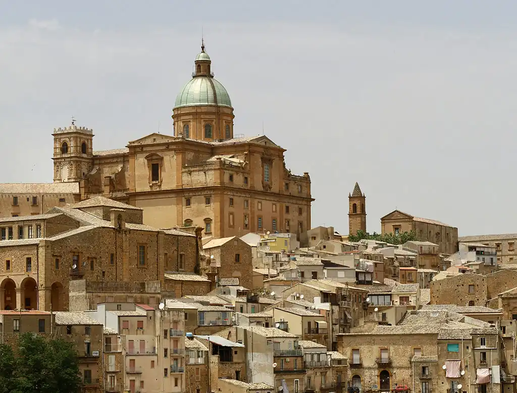 Piazza Armerina, cosa vedere da centro storico.