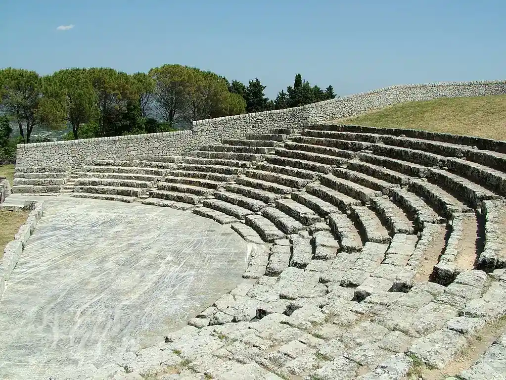 Palazzolo_Acreide_teatro_greco_akrai Teatro Greco Akrai a Palazzolo Acreide.